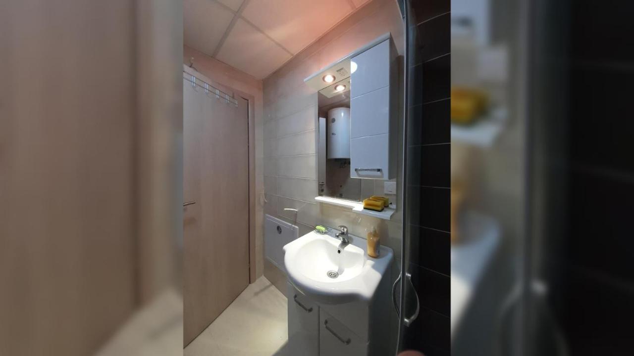 Velvet Apartment 5 Minutes To Center Ohrid Exterior photo